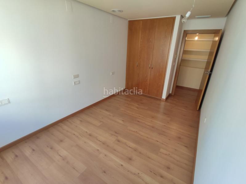 Foto 2873b9f7-cc99-4e7c-96ae-9f7dcff41de1. Apartament a Centro - Muelle Pesquero Torrevieja
