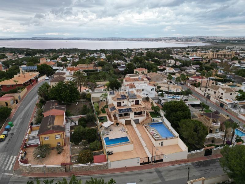 Foto 4f21fd94-fb6a-4b09-9800-9a9bab80488e. Casa a Los Balcones-Los Altos Torrevieja