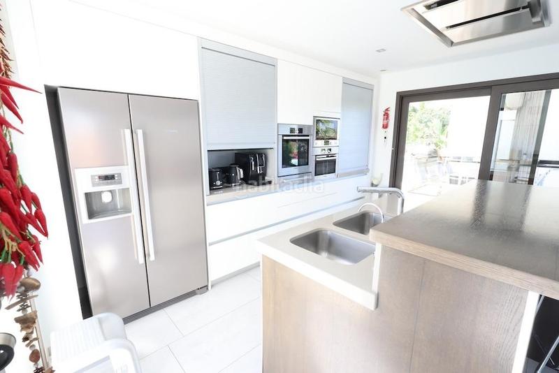 Foto bdebdd04-65a1-4cbf-8439-6818cc7328da. Casa amb aparcament a Cap Martí - El Tossalet - Pinomar Xàbia