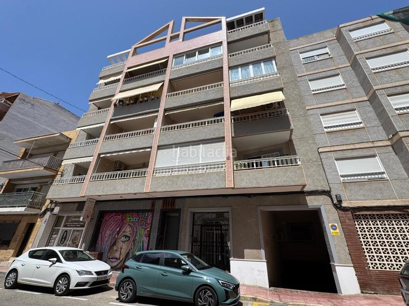 Foto de629055-fb2a-46a1-bd48-f04024062bd8. Attico con parcheggio in Zona Playa de los Locos Torrevieja