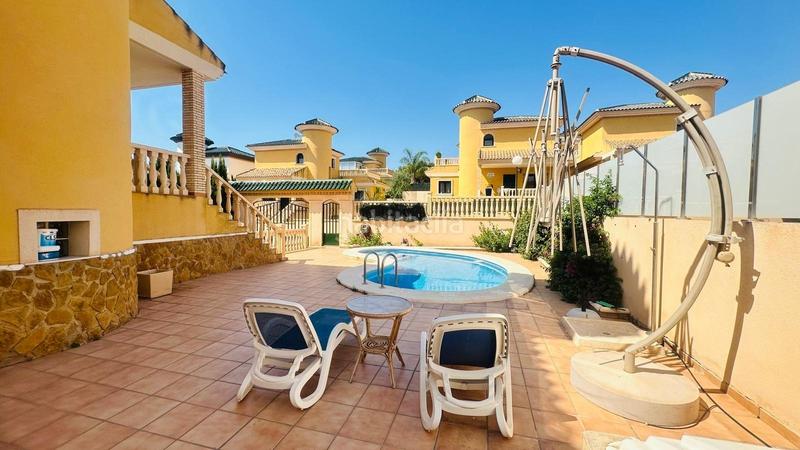 Foto 5876edb1-5e84-4c99-92c3-71e0079abb1e. Casa a Los Almendros Orihuela