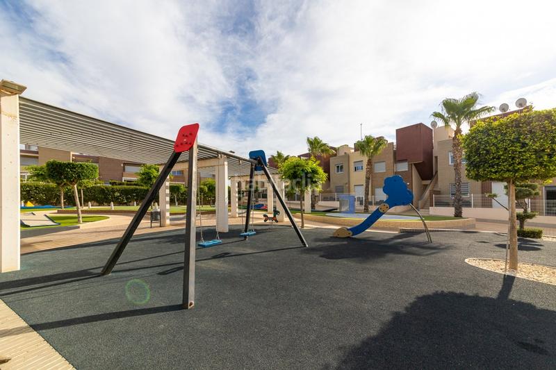 Foto fe73f276-7c92-42d7-bbcc-5a4758be57ea. Maison jumelée dans Parque Acuático - Sector 25 Torrevieja