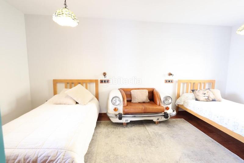 Foto e8285405-f845-4f8e-a6c6-d264825645c5. Maison avec parking dans Villamartín-Las Filipinas Orihuela