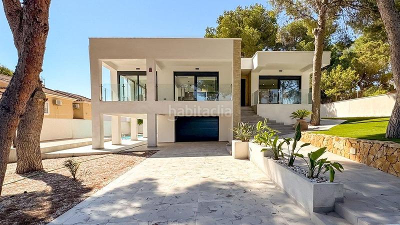 Foto cf6ef982-45d9-4050-b1df-07ff7c7896c6. Maison avec piscine dans Los Balcones-Los Altos Torrevieja