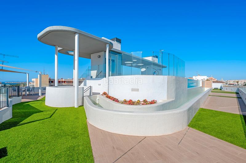 Foto 69cd2590-958e-4562-b03b-2e21e5a397ff. Appartement mit parking in Punta Prima Torrevieja