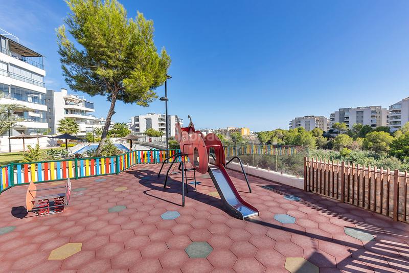 Foto 45e8aef3-42d0-4ddb-b5f6-fd05a9517358. Apartamento en Villamartín-Las Filipinas Orihuela