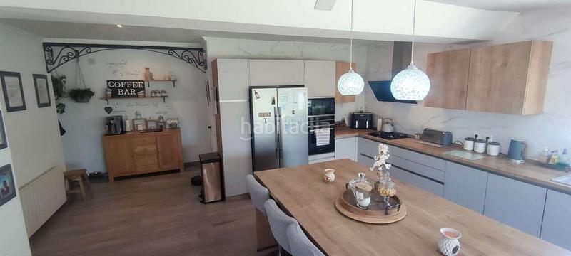 Foto 5eb6e8a3-3a75-4c95-b0c3-0866a4abb2f1. Casa con parcheggio piscina in Sax