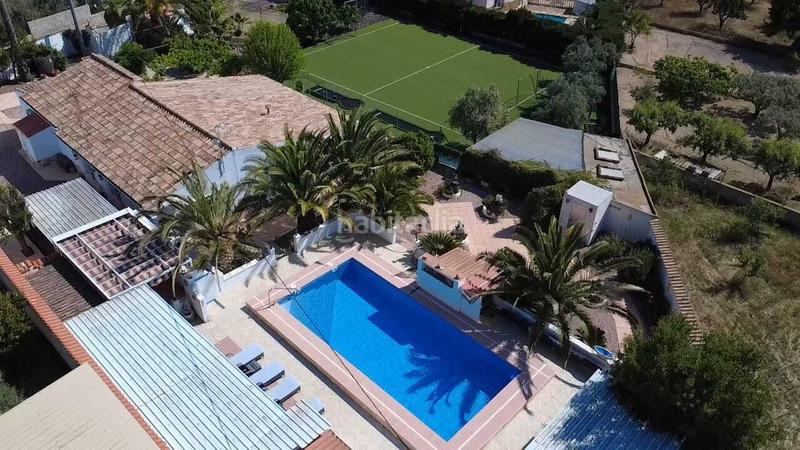 Foto 46f67b03-8224-410c-ab8e-9823c7c74f2c. Maison avec parking piscine dans Sax