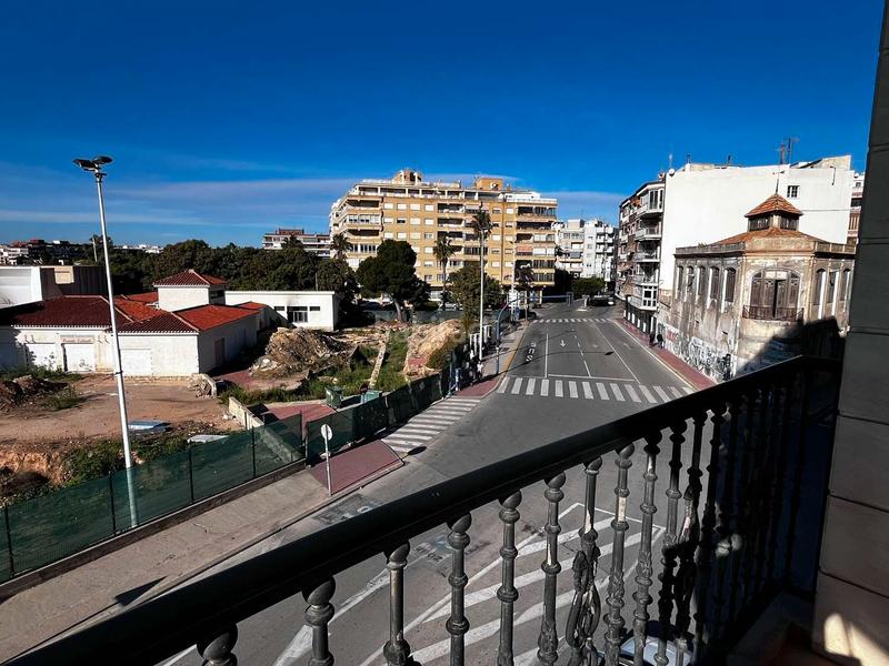 Foto d645593f-053e-4cbe-a095-e234b84a0751. Piccolo appartamento in Centro - Muelle Pesquero Torrevieja