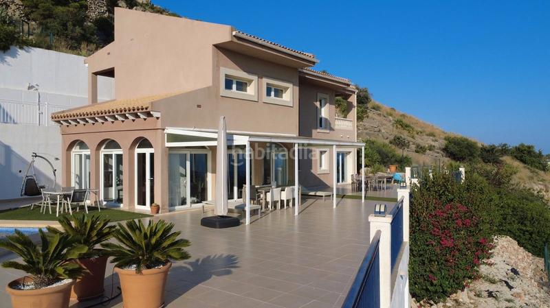 Foto c6014c0d-e3d6-4a3d-98a9-86354b459781. Casa a Altea ciudad Altea