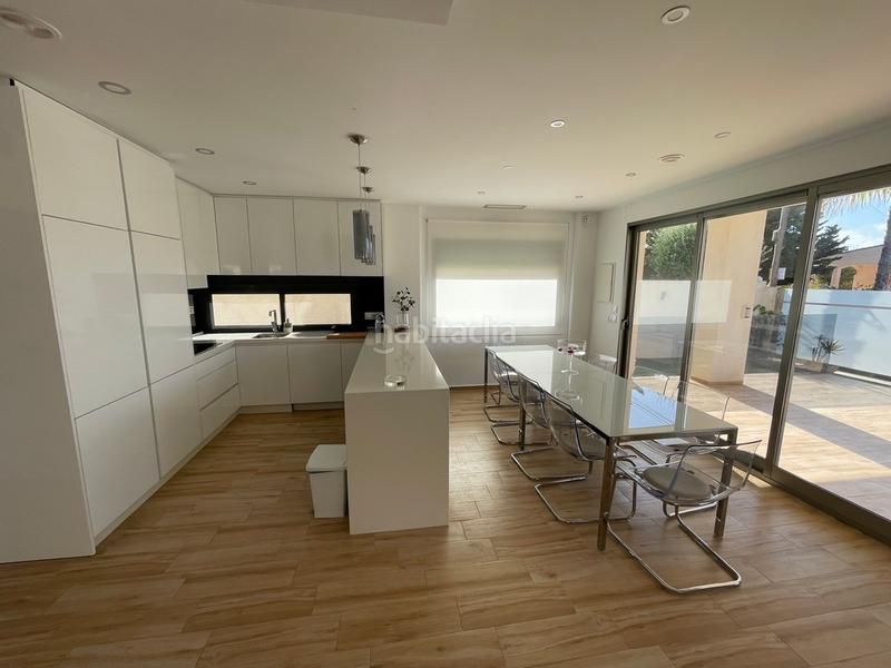 Foto 63cd7b0a-4730-4c5f-b3f9-47093de397be. House with pool in Islas Menores-Mar de Cristal Cartagena