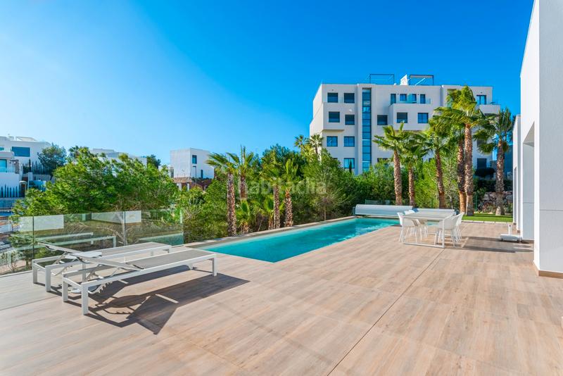 Foto c14c8bf7-6a8f-4210-a132-a4f10170a0ce. Casa a Lomas de Campoamor - Las Ramblas Orihuela