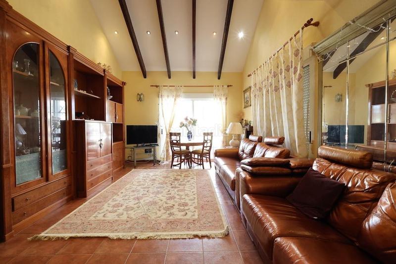 Foto f7c0b789-2e9c-45a7-817e-42f9cad641e2. House with parking in La Zenia Orihuela