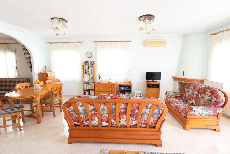 Foto 97c28e77-4d25-49ff-8394-0c02bb3b28c5. Casa con parcheggio in Los Balcones-Los Altos Torrevieja