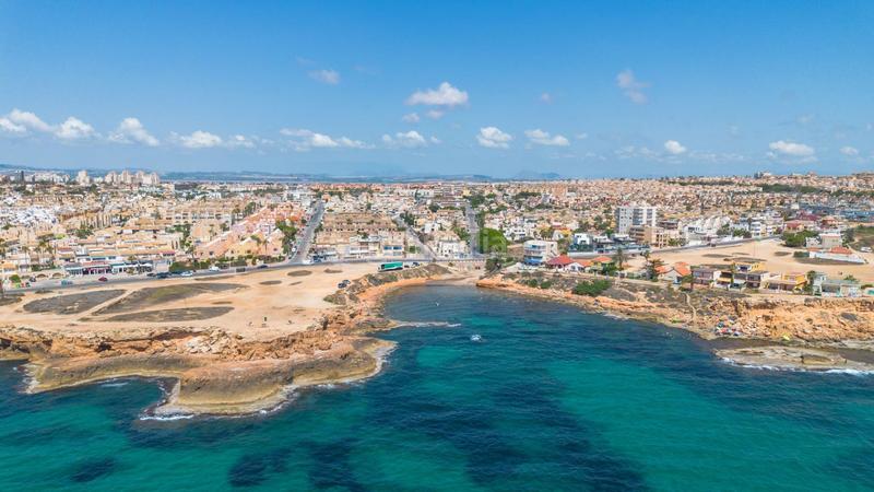 Foto f65a4b63-665c-4ed1-8c46-69120eae7632. Casa adosada en Zona los Frutales Torrevieja