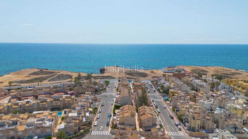 Foto ef2c1fbb-25fa-4cfd-942b-3f410fc91522. Casa adossada a Zona los Frutales Torrevieja