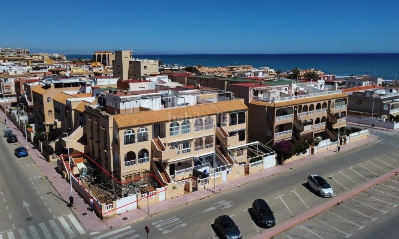 Foto ada5f015-131c-4883-82f9-8006e3a86247. Casa en Los Europeos Torrevieja