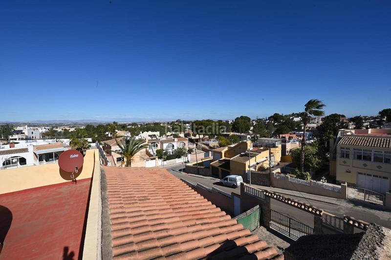 Foto 2c0a9d8c-7496-48ed-925b-2c8d7aac1976. Casa adossada amb piscina a Los Balcones y los Altos Orihuela