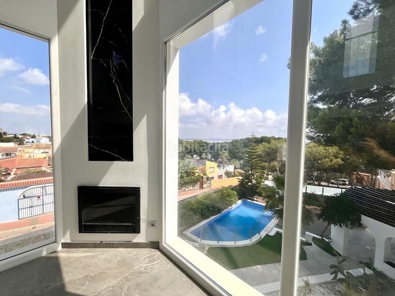 Foto 571f6ea9-4d23-47a2-86c4-d597a29876f2. House with parking in Los Balcones-Los Altos Torrevieja