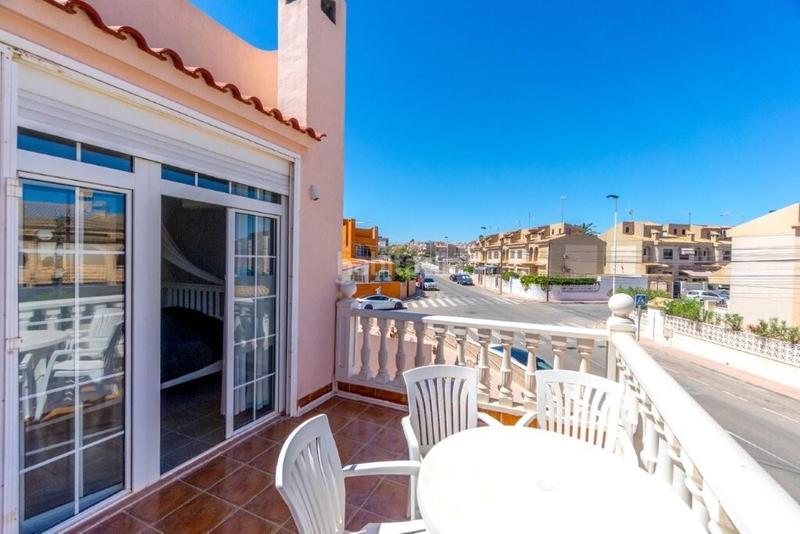 Foto d2324594-3b43-4517-8539-40b481fc6d8d. Semi detached house with pool in Parque de las Naciones Torrevieja