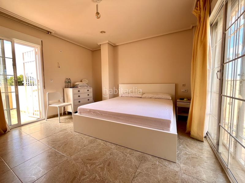 Foto 355ef660-74fe-46f1-ba77-340757c3ba43. Casa amb aparcament a La Zenia Orihuela