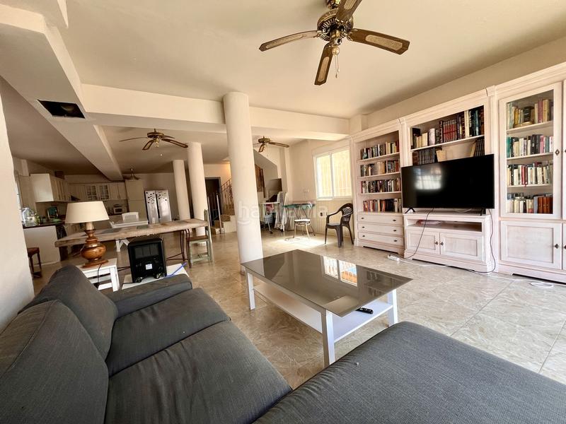 Foto 48a01b8b-1ecb-4e49-9a30-f99fad131fea. Casa amb aparcament a La Zenia Orihuela