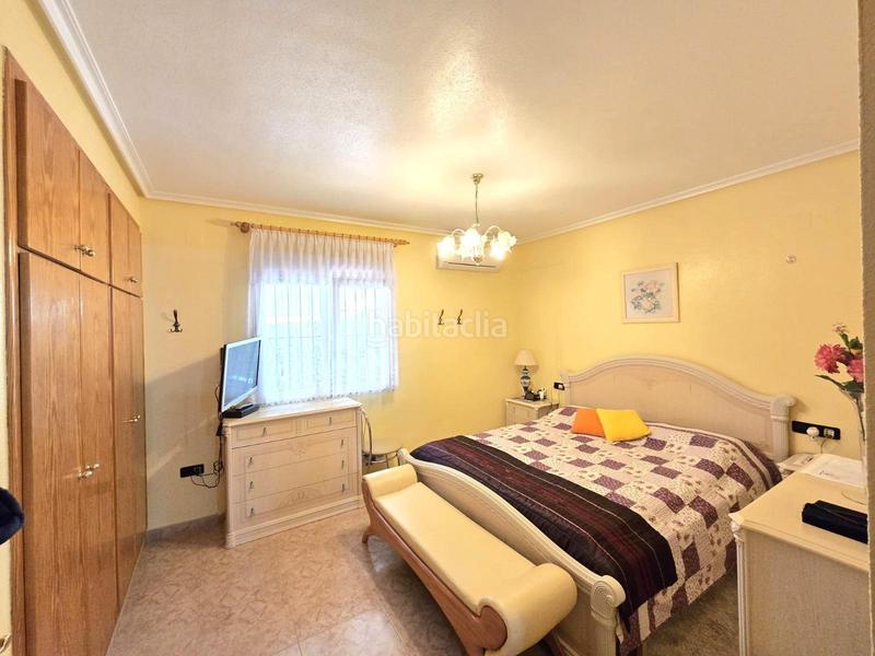 Foto 0b93fcaf-6533-4680-8397-988776e4cca5. Haus mit pool in Playa Flamenca Orihuela