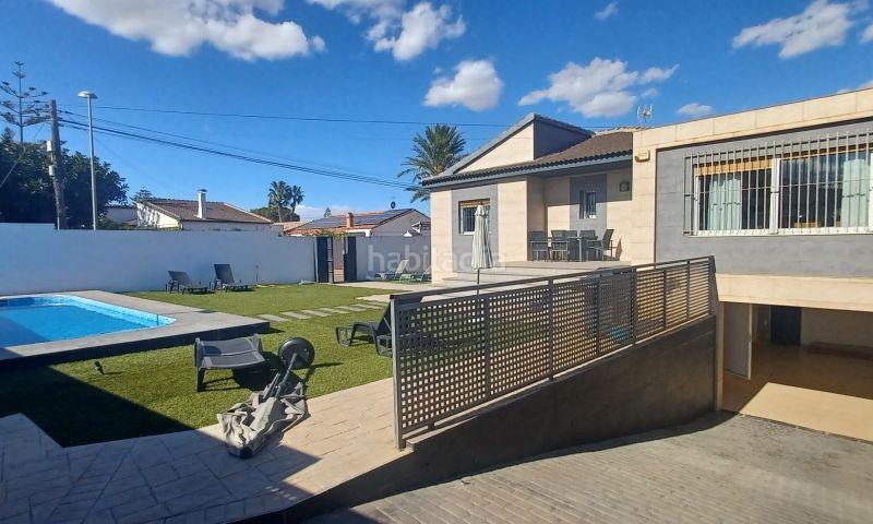 Foto 2c6963cb-325b-43fc-a76a-45d4d953c615. Casa en Los Balcones-Los Altos Torrevieja