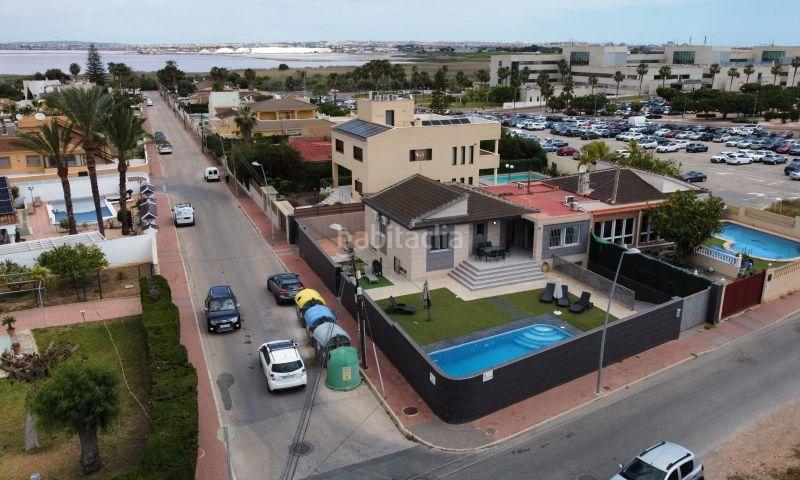Foto 516fe5df-ec1e-4a30-8b06-d7d34492ce28. Haus mit pool in Los Balcones-Los Altos Torrevieja