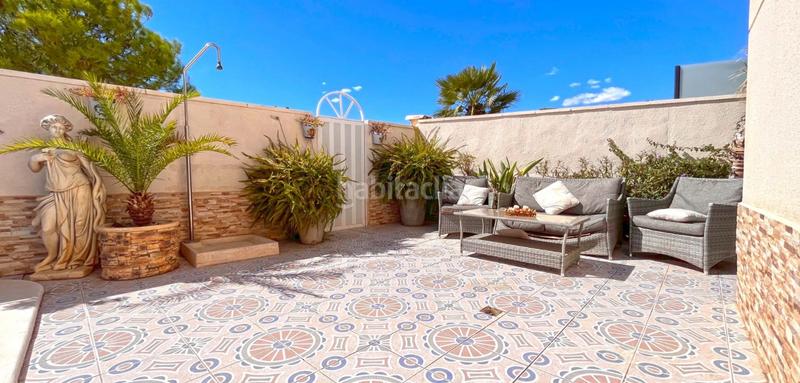 Foto c72da4cc-0a58-42ba-98df-9d6379fdcc42. Casa en La Zenia Orihuela