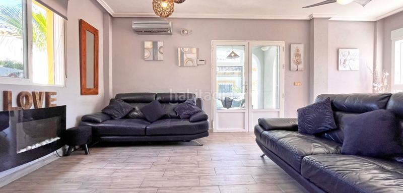 Foto f550b1c9-d6e0-42a7-956a-ec5604886add. Haus in La Zenia Orihuela