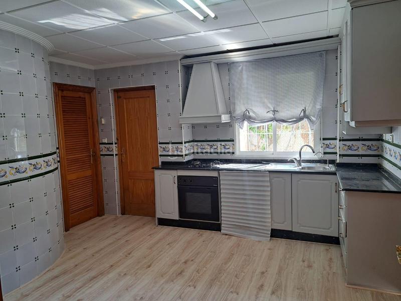 Foto b62ff68d-ff93-4e87-ad7a-24a3a0df7630. Maison avec piscine dans Orihuela ciudad Orihuela