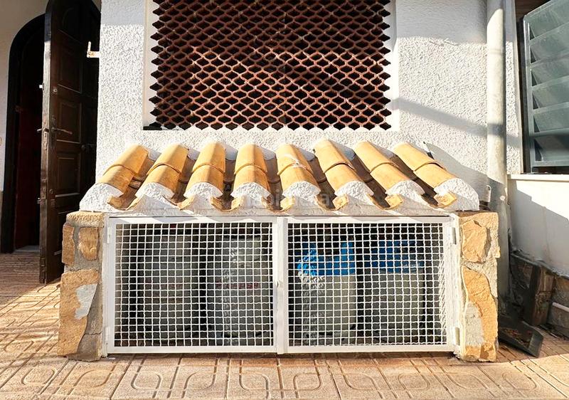 Foto ff1451c9-e3ce-43e8-9900-5afeb009aa4c. Casa adossada a Lomas de Cabo Roig - Los Dolses Orihuela