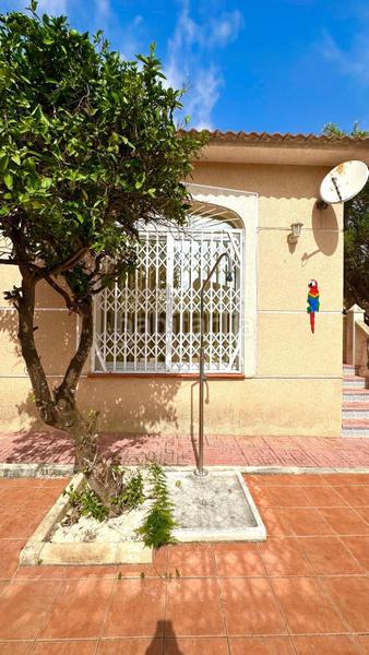 Foto ab940cc2-9ff7-4ef0-accb-1ea8307cca0f. Haus mit pool in Los Balcones-Los Altos Torrevieja