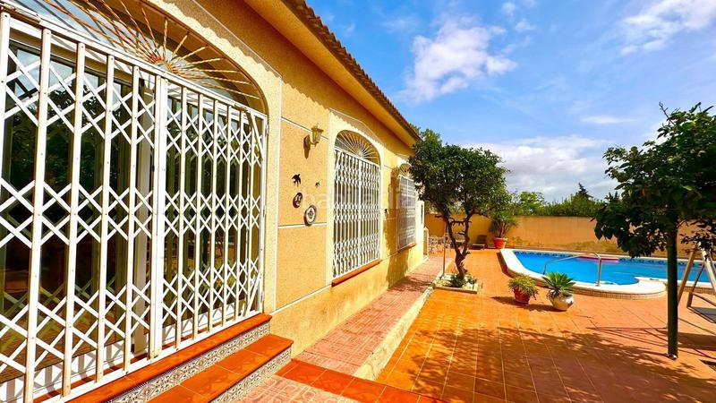 Foto c3766276-f53c-4de2-b9b5-da7032710a6a. Haus mit pool in Los Balcones-Los Altos Torrevieja