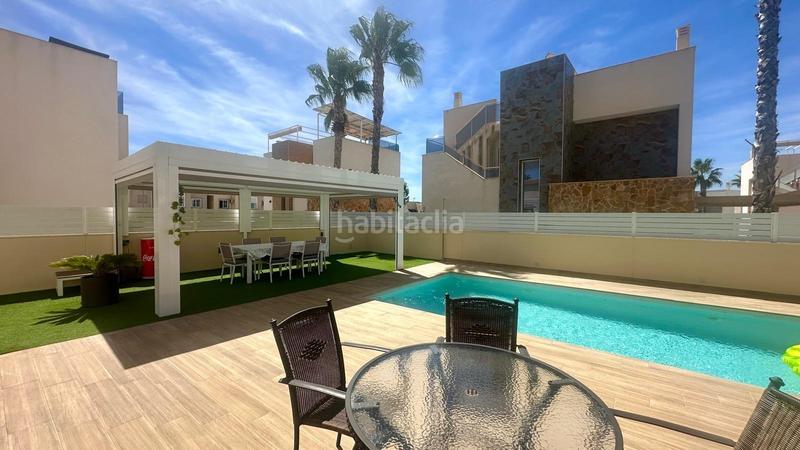 Foto 12ba0017-f714-40a4-8ad1-450abd71b2eb. Casa en Zona los Frutales Torrevieja