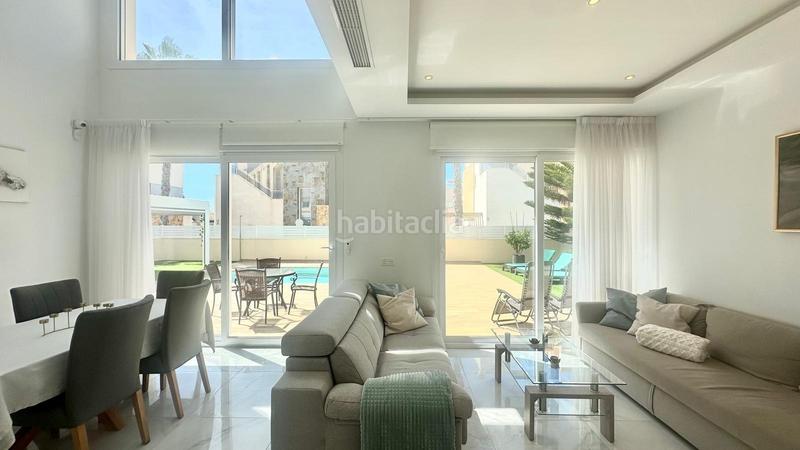 Foto 9648ec68-1587-488f-87f4-ccacecd4a56f. Casa en Zona los Frutales Torrevieja