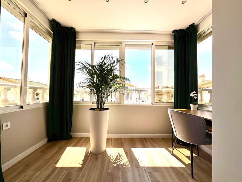 Foto c33ed5ff-c8c1-466a-918e-74a25ede61ca. Maison jumelée dans Los Balcones y los Altos Orihuela