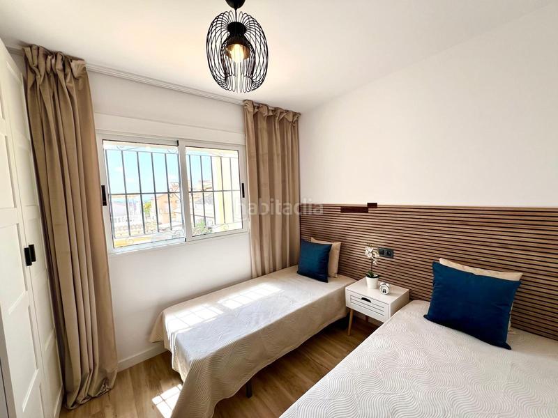 Foto c76115a9-c04f-4889-924c-f20352c64099. Maison jumelée dans Los Balcones y los Altos Orihuela