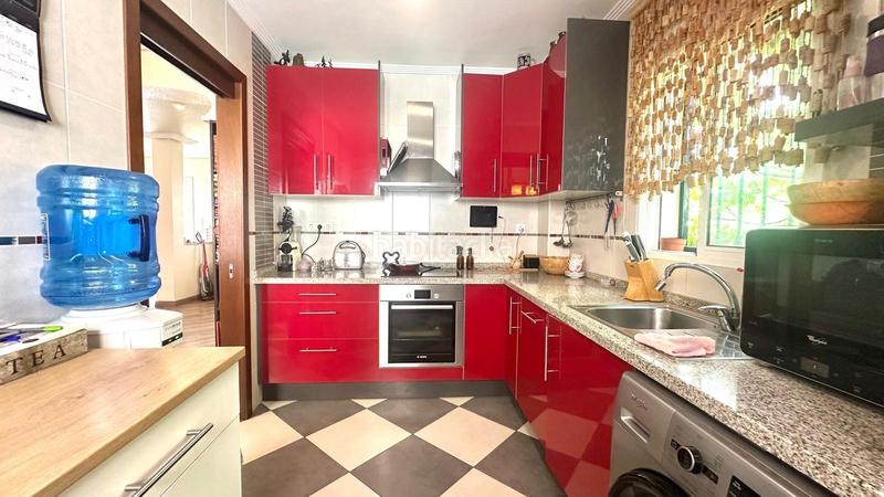 Foto ae844388-50e2-4948-9455-b7a36cf11266. Casa adosada en Los Balcones y los Altos Orihuela