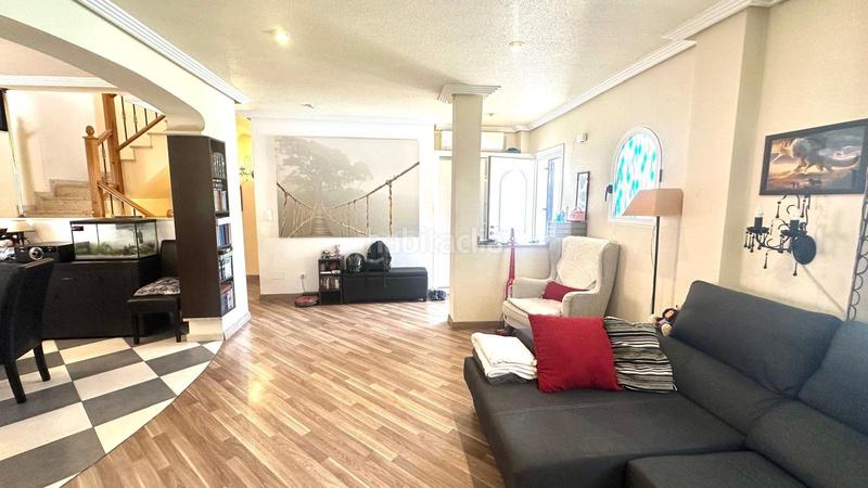 Foto c1eb59d0-de97-4f4d-8993-ff9f53e22568. Semi detached house in Los Balcones y los Altos Orihuela