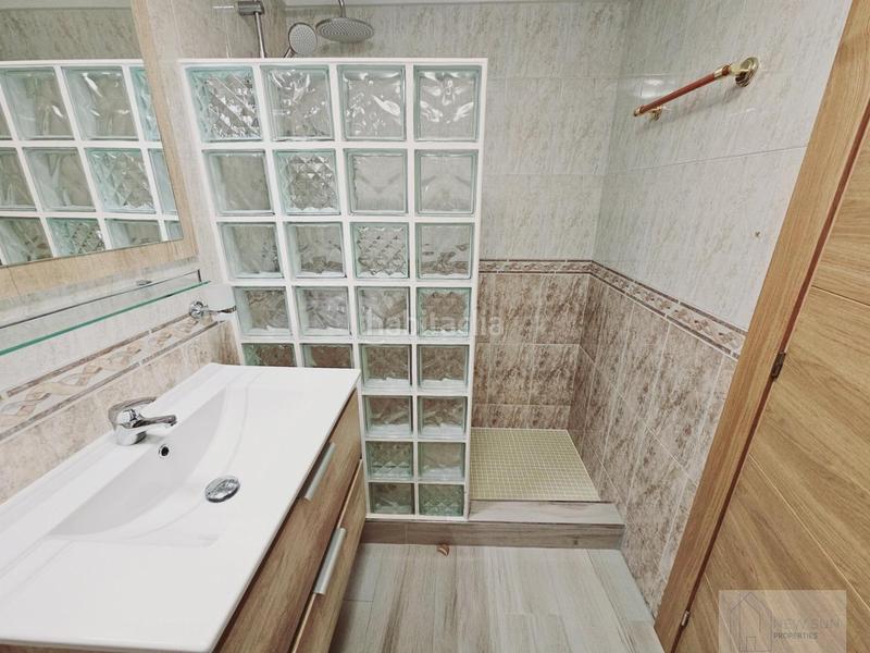 Foto ef37746f-1a29-4cc7-977f-39fa08a3c41b. Casa amb piscina a Zona Carrefour - Urbanizaciones Torrevieja