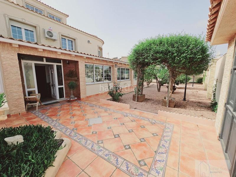 Foto 04c8790b-7187-460f-b953-e831abcfac24. House with pool in Zona Carrefour - Urbanizaciones Torrevieja