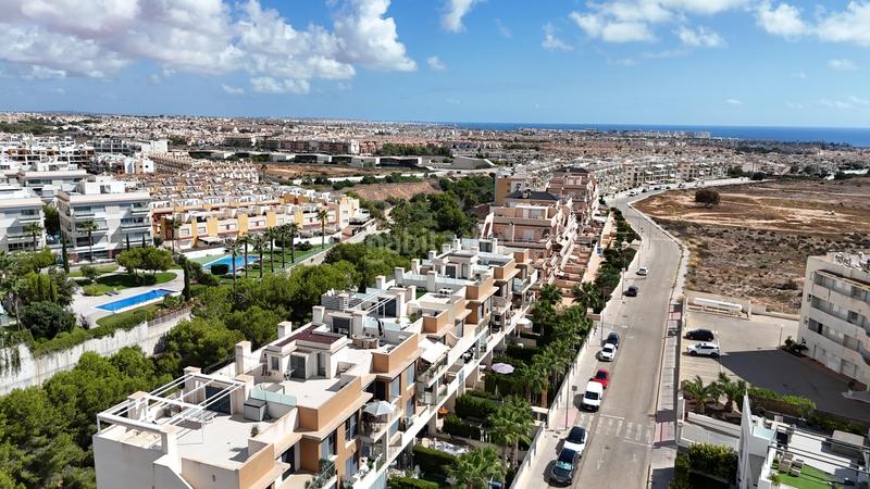 Foto c6430d2c-37a4-4054-b35c-90f093bf9600. Penthouse with parking in Lomas de Cabo Roig - Los Dolses Orihuela