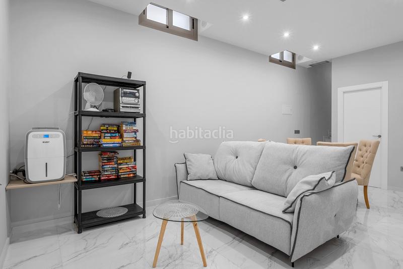 Foto f17a67a1-5b2b-43ac-9cc3-290f7e368402. House in Los Almendros Orihuela