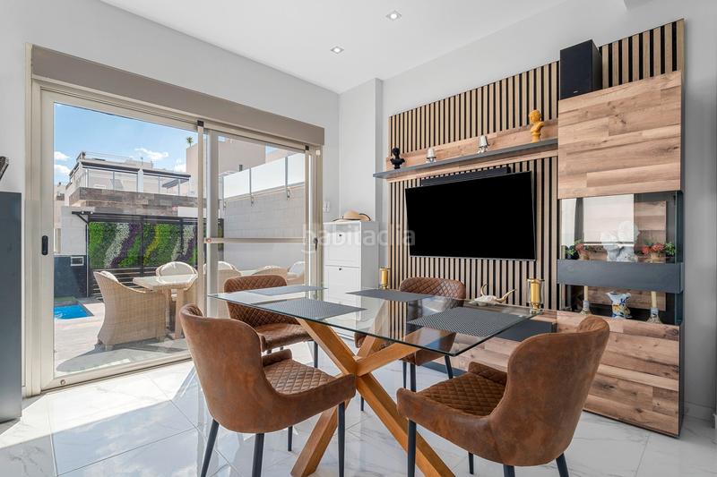 Foto ff9562aa-8752-4758-80b6-e12cc51912c9. House in Los Almendros Orihuela