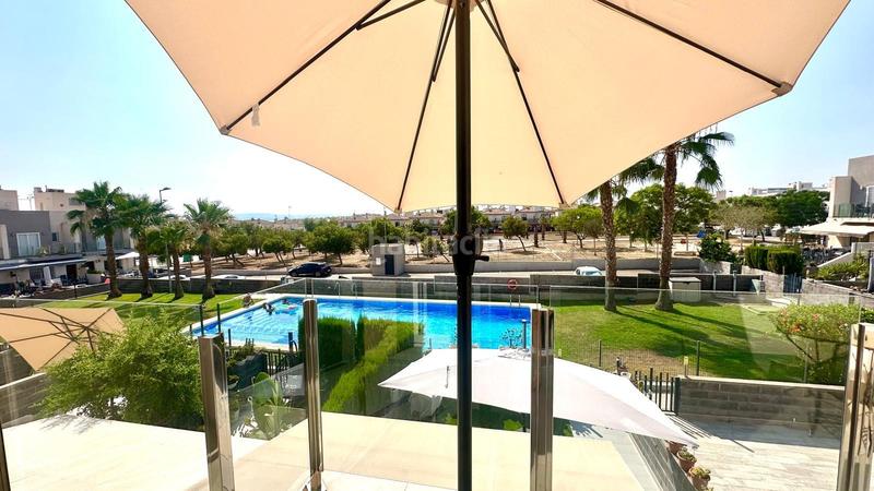 Foto 29e9705c-b558-4b3c-a49f-cd32d493db93. Semi detached house in Parque Acuático - Sector 25 Torrevieja