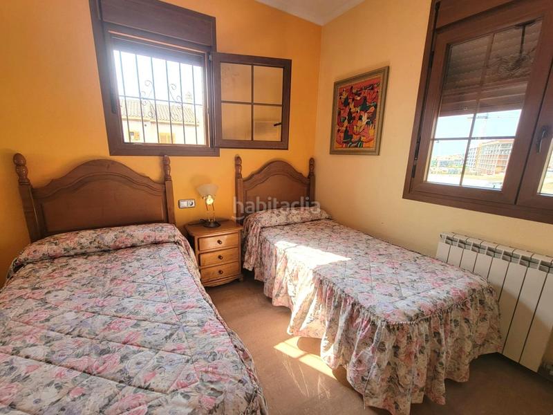 Foto b9f8707b-13a9-49cc-9320-4720412be279. Haus mit pool in Torreblanca Torrevieja