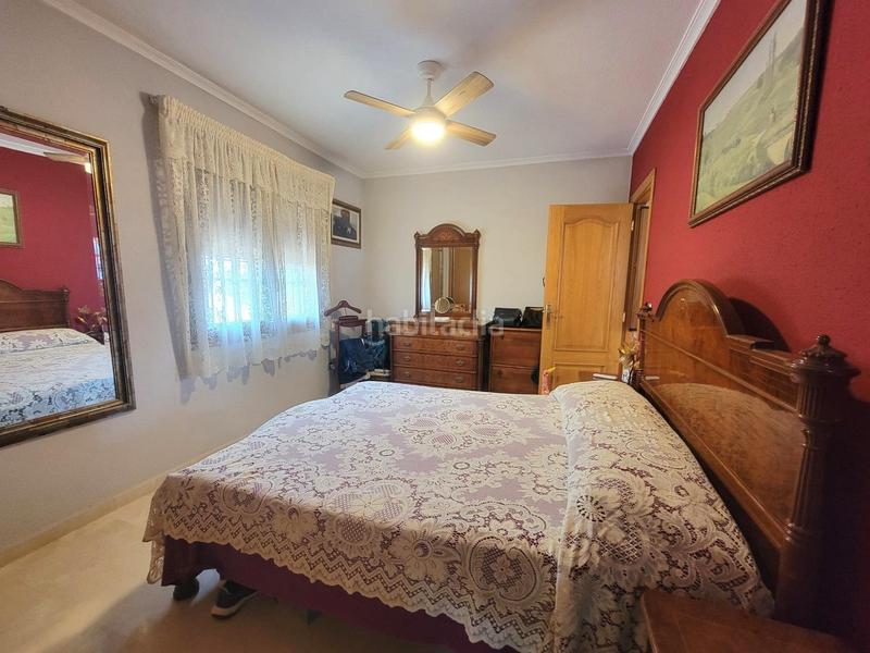 Foto 22b9dfff-21ab-4a2f-b4e5-66736194717f. House with pool in Torreblanca Torrevieja