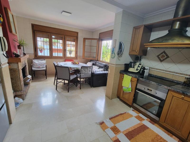 Foto 8ae52425-fa3e-4722-b466-f9809f12a712. Maison avec piscine dans Torreblanca Torrevieja